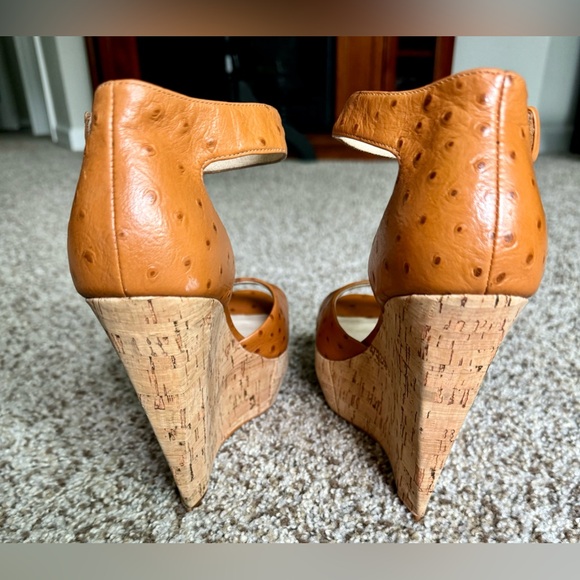 Michael Kors Women's Wedge Heel Orange Ostrich Ankle Strap Open Toe - Size 7.5 - Picture 6 of 10